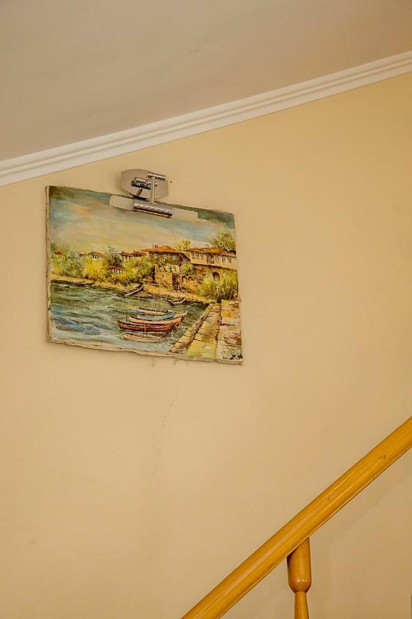 Spacious & Sunny Maisonette With Terrace Near Centre By Flаt Manаger Burgas Exteriör bild
