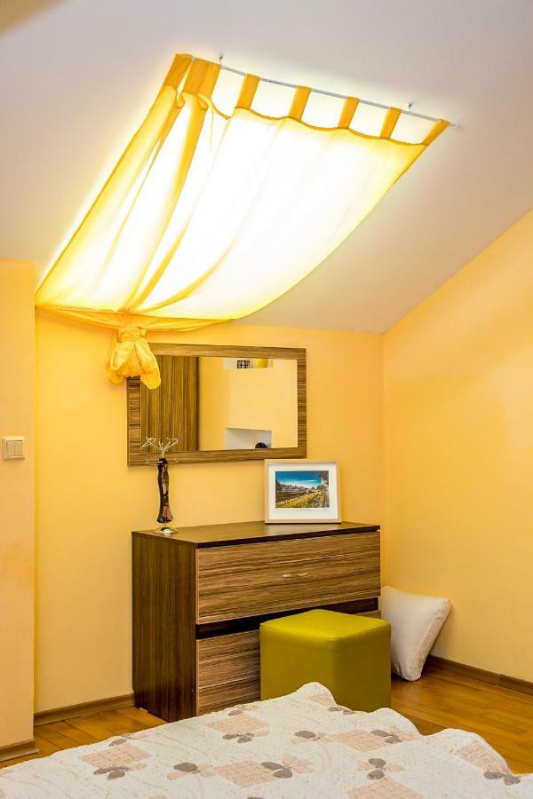 Spacious & Sunny Maisonette With Terrace Near Centre By Flаt Manаger Burgas Exteriör bild