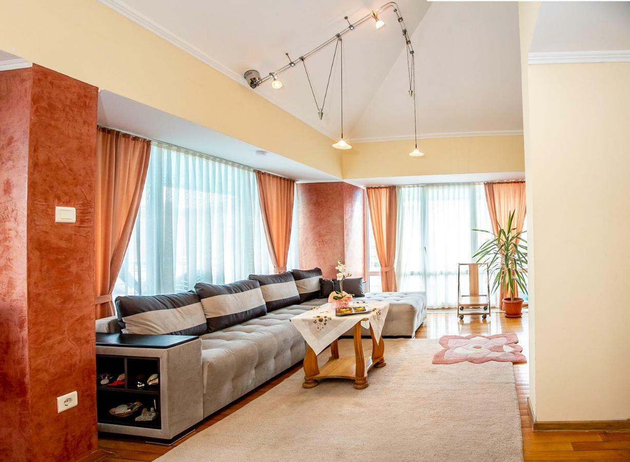 Spacious & Sunny Maisonette With Terrace Near Centre By Flаt Manаger Burgas Exteriör bild
